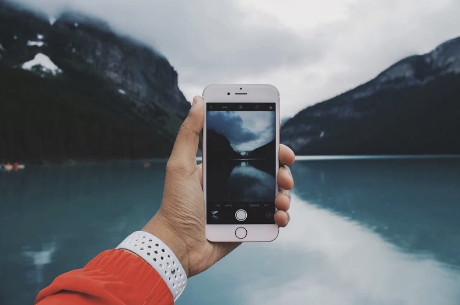 Environmental Impact of Buying a Refurbished Mobile Phone